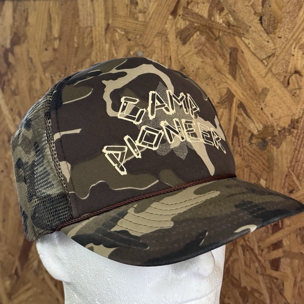 VTG Camo Mesh Back Trucker Hat Grandpa Hunting Foam Cap "Camp Pioneer" Grunge‎